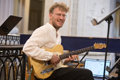 Bertram Burkert, a striking instrumental presence in the 'Missa Miniatura' performed on Tuesday at the Nikolaikirche.