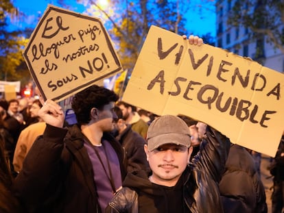 Foto de archivo sobre la manifestación para exigir una bajada de los alquileres en Barcelona.