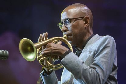 El trompetista de jazz Ron Miles, ayer, en la 54º edición del Festival Heineken Jazzaldia.