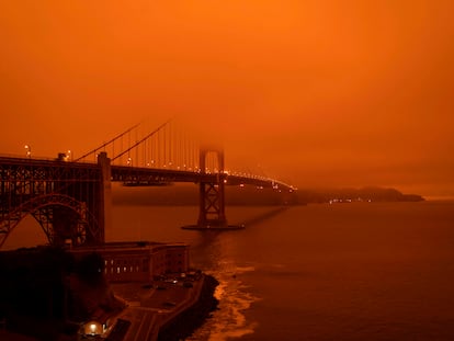 O céu vermelho de San Francisco, na quarta.