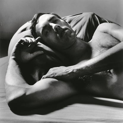 David Wojnarowcz Reclining (2), de Peter Hujar.