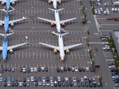 Unidades del B737 MAX en un aparcamiento de coches en Seattle