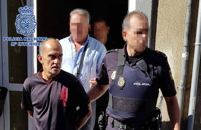 La policía detiene en León al preso Santiago Izquierdo.