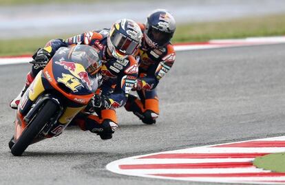 Sandro Cortese y Arthur Sissis ruedan en Misano