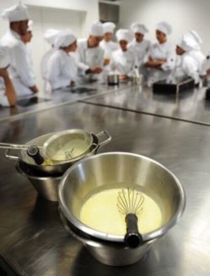 Estudiantes de cocina en el Basque Culinary Center.