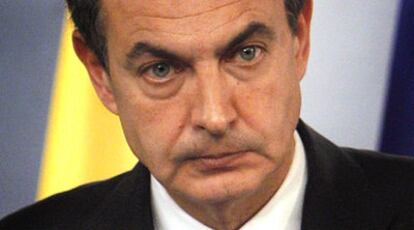 El presidente del Gobierno, José Luis Rodríguez Zapatero, ayer, en la conferencia de prensa que ofreció en La Moncloa.
