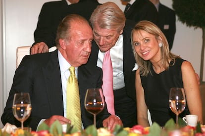 Una imagen tomada en el año 2013, donde aparece Juan Carlos I junto a Corinna Larsen. 