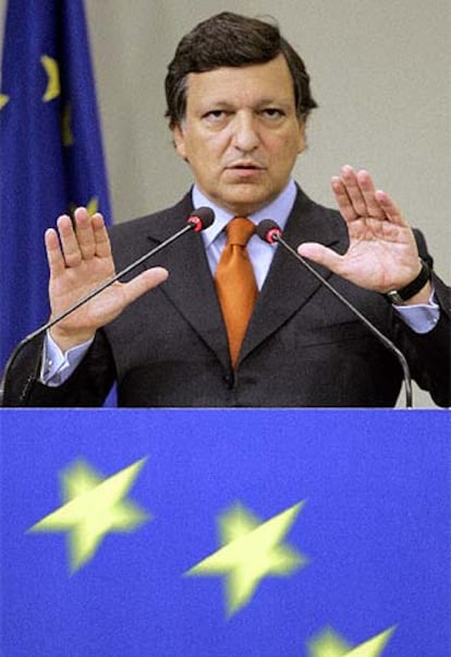 José Manuel Durão Barroso, durante la rueda de prensa de ayer en Bruselas.