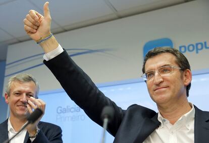 Alberto Núñez Feijóo, presidente de la Xunta, y candidato a la reelección por el PP, comparece tras los resultados en las elecciones gallegas donde ha sido reelegido