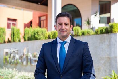 Ha sido nombrado director ejecutivo de Les Roches. Hasta ahora, era el máximo responsable de la división de la escuela en Marbella, un cargo que ha ocupado durante ocho años.