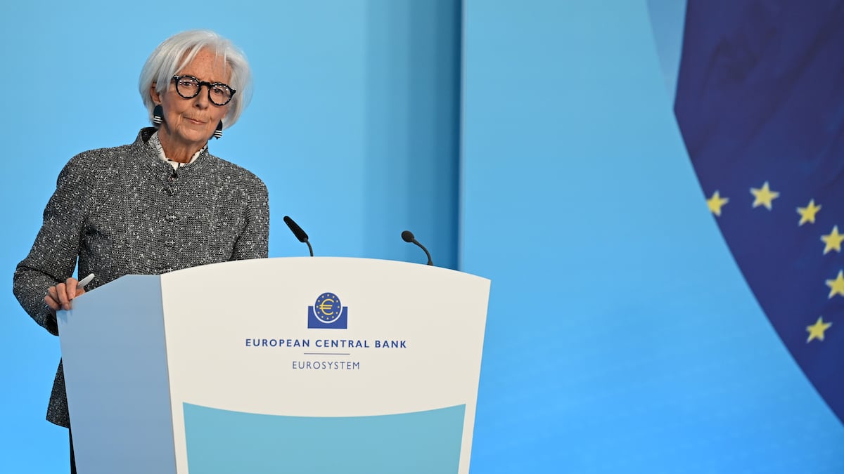 BCE: Lagarde advierte sobre inflación y posible subida de tasas