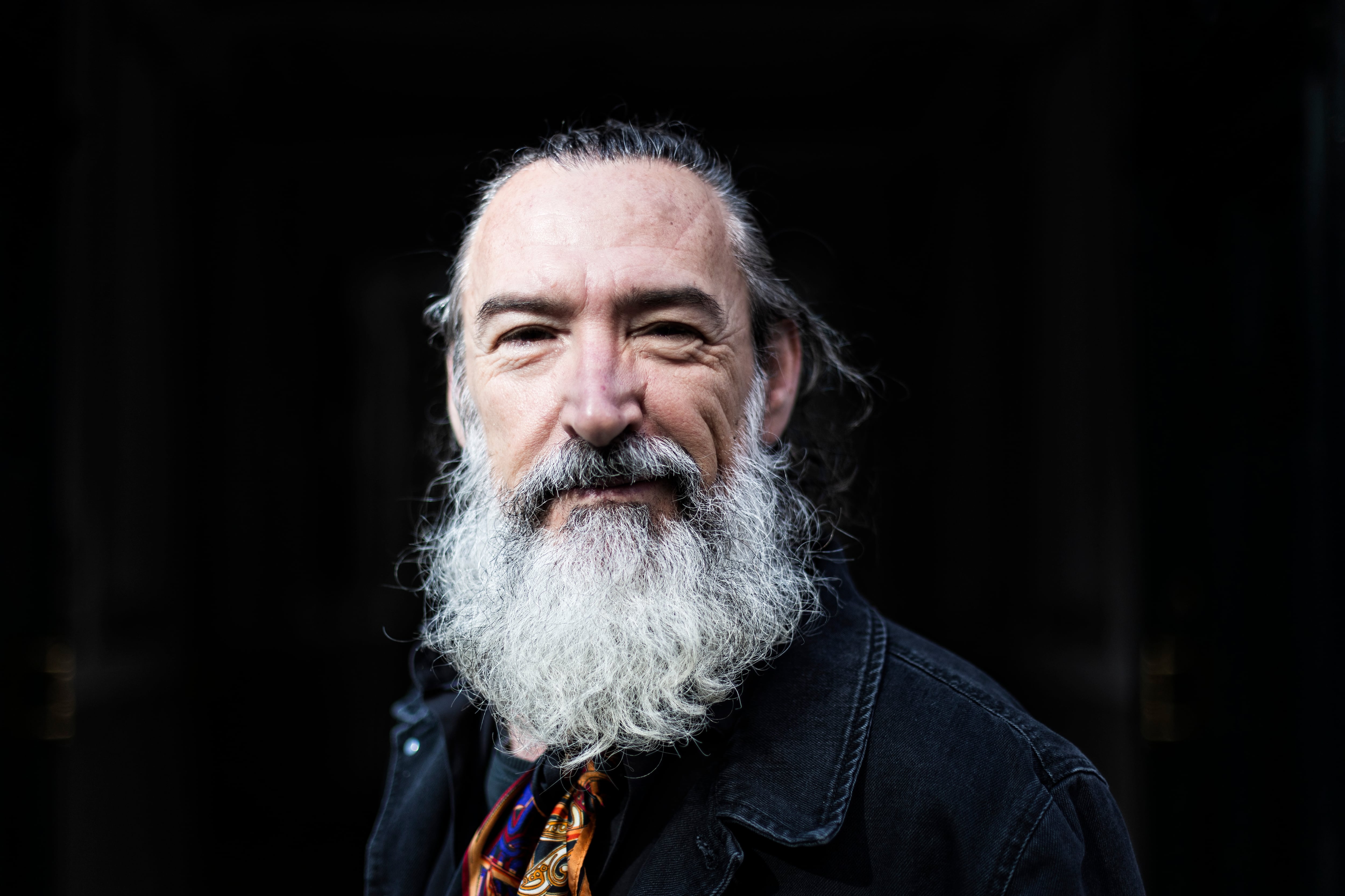 Ginés García Millán: “No me permiten ponerme estupendo, siempre alguien me baja los pies al suelo”