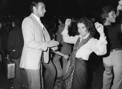 Margaret Trudeau bailando en Studio 54.