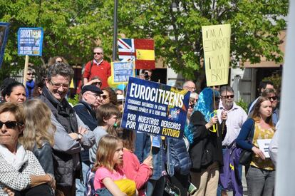 The protest was organized by EuroCitizens, which is working to defend the rights of British citizens to live, work and study in the European Union.