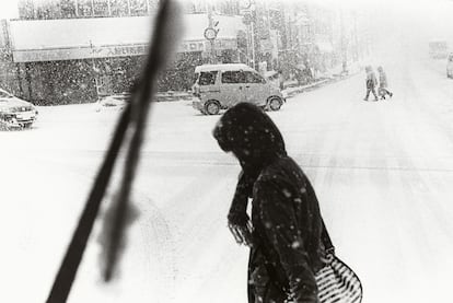 Se cree que los japoneses empezaron a emigrar hacia Hokkaido, la isla más al norte de Japón, hacia mediados del siglo XV. Otaru, Hokkaido.