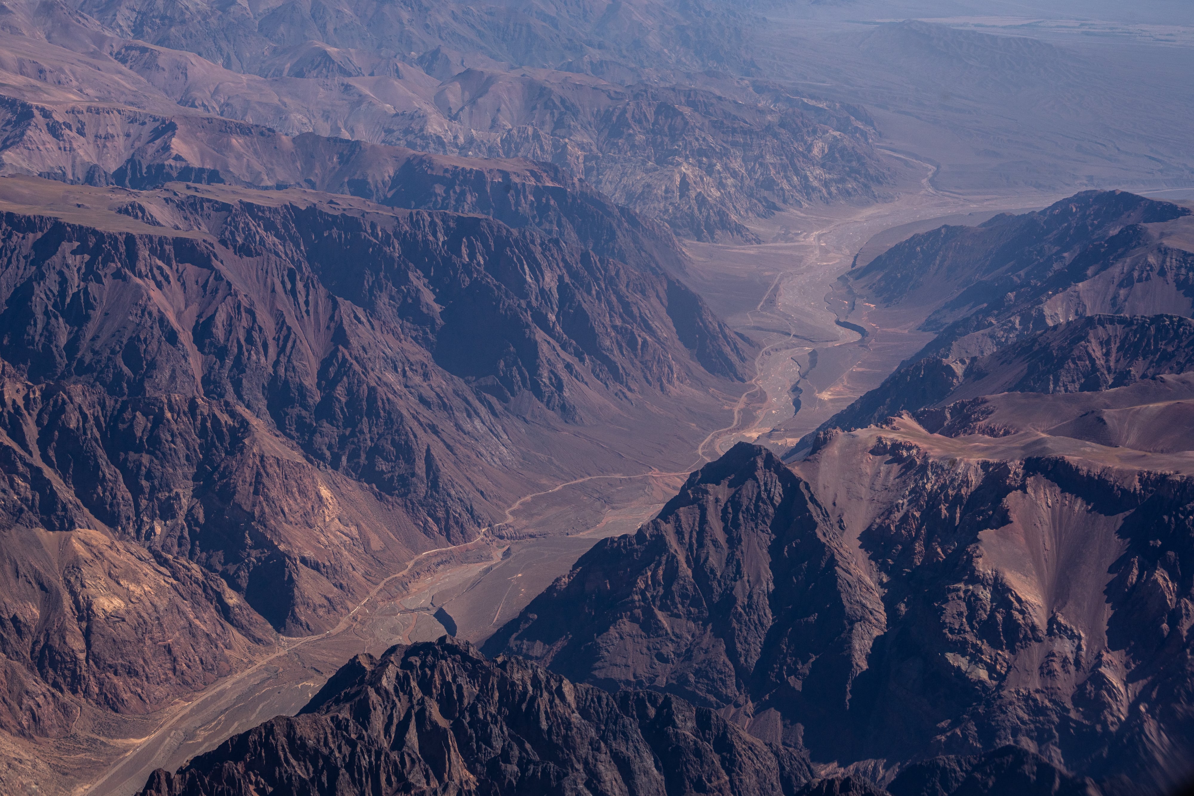 Vista de la cordillera de los Andes, de donde descienden los ríos que abastecen a la provincia de Mendoza, el 12 de enero.
