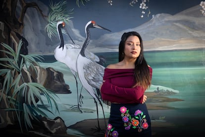 Wendy Sulca en el barrio de Florida, en la capital Argentina.