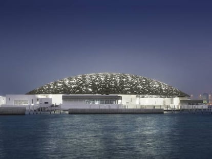 Vista del Louvre Abu Dhabi. 