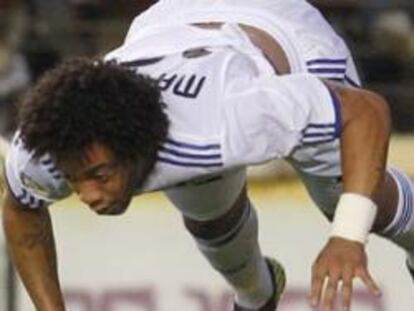 El jugador del Real Madrid, Marcelo, celebra un tanto