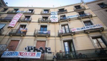 Finca del carrer de n'Arai, a Ciutat Vella, propietat de la Generalitat.