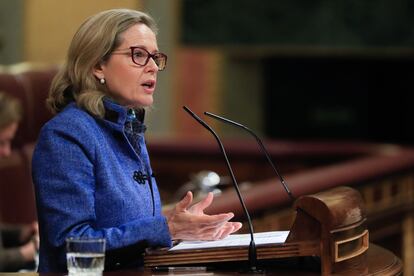 La vicepresidenta primera y ministra de Economía, Nadia Calviño, en el Congreso