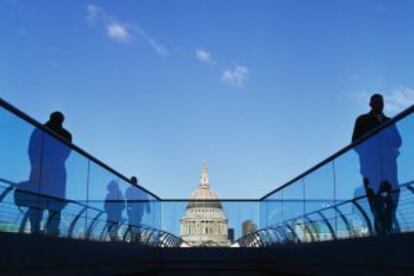 El puente del Milenio de Londres, de Norman Foster.