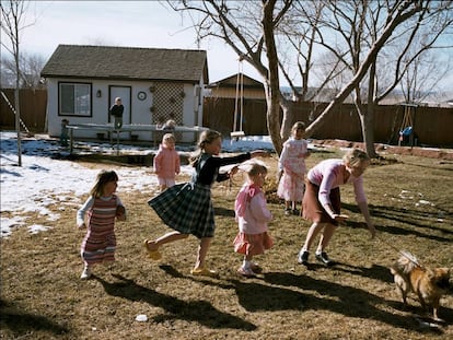 Una de las familias polígamas de la comunidad religiosa de Hildale. La foto está tomada en 2008.