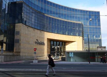 Sede de la televisión autonómica vasca, EITB, en Bilbao.