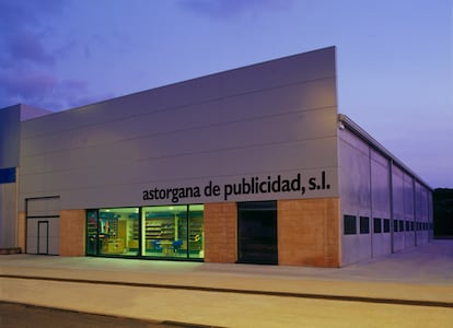 La nave de Astorgana de Publicidad en Astorga, León