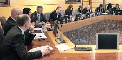 La Mesa y la Junta de Portavoces del Parlamento Vasco en la reunión celebrada en las Juntas Generales de Bizkaia.