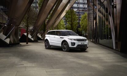 Range Rover Evoque se caracteriza por un diseño minimalista y sobrio, sin pasar desapercibido.