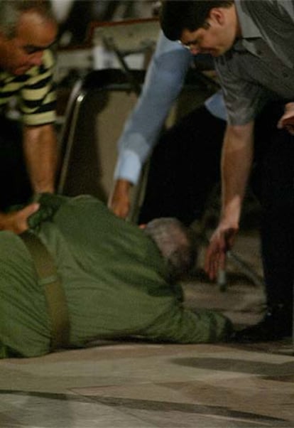 Castro se negó a utilizar una camilla pidió perdón por haberse caído.