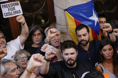Diputados de ERC en una protesta en Barcelona.