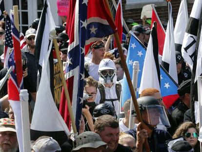 Supremacistas brancos na manifestação do passado sábado em Charlottesville.