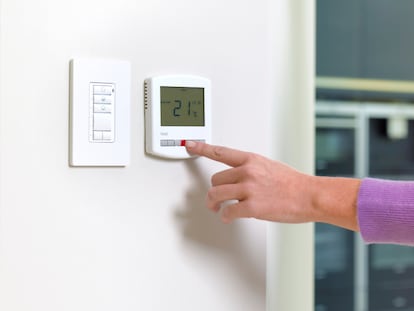 Tienen una instalación muy sencilla, ocupan poco espacio y ayudan a elegir con precisión la temperatura ideal. GETTY IMAGES.