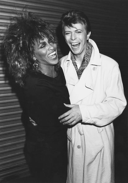 Tina Turner y David Bowie en 1985.