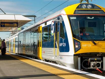 Tren del servicio público de Auckland (Nueva Zelanda).