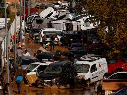 Una calle de Alfafar afectada por las lluvias de esta semana.
