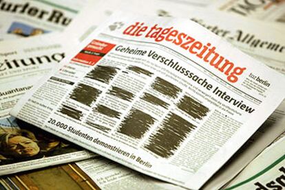 Diario <i>Die Tageszeitung</i> en el que aparece una entrevista censurada.
