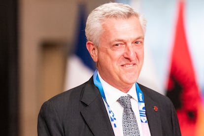 El Alto Comisionado de las Naciones Unidas para los Refugiados (Acnur), Filippo Grandi, este jueves en París, en la Cumbre del Deporte para el Desarrollo Sostenible previa a los Juegos Olímpicos de París.