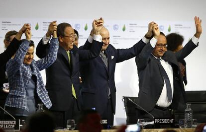 Firma del Acuerdo de París contra el cambio climático en diciembre de 2015.