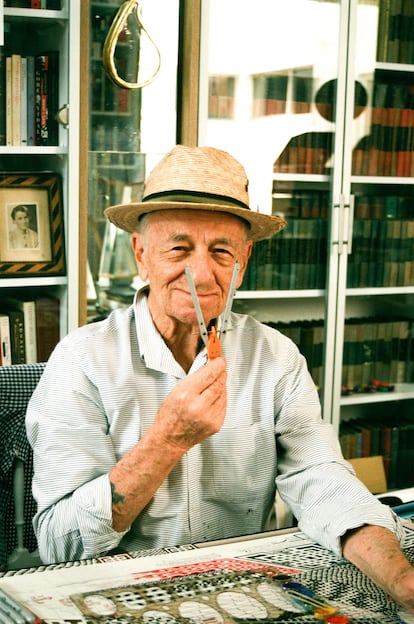 Friedeberg tiene una pasión por los libros y por los idiomas que le permiten evitar las traducciones. “Leo mucho, cualquier cosa que se me atraviesa”.