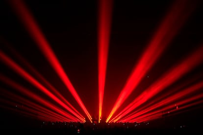  El dúo de DJ de Belfast 'Bicep', durante el concierto ofrecido en la segunda jornada del Sónar Festival celebrada este viernes en Barcelona. 