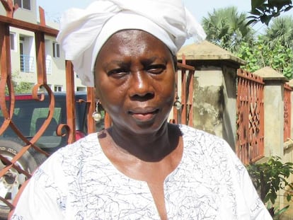 Isatou Touray, en la sede de Gamcotrap en la capital gambiana.