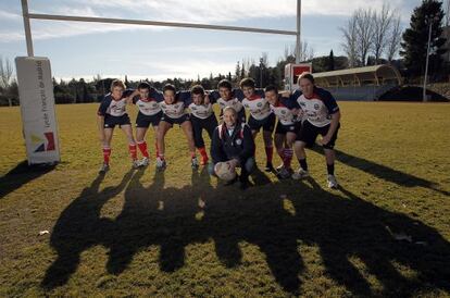 Parte del equipo de rugby del Liceo Francés.