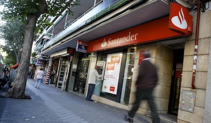 Oficina del Banco de Santander en Madrid.