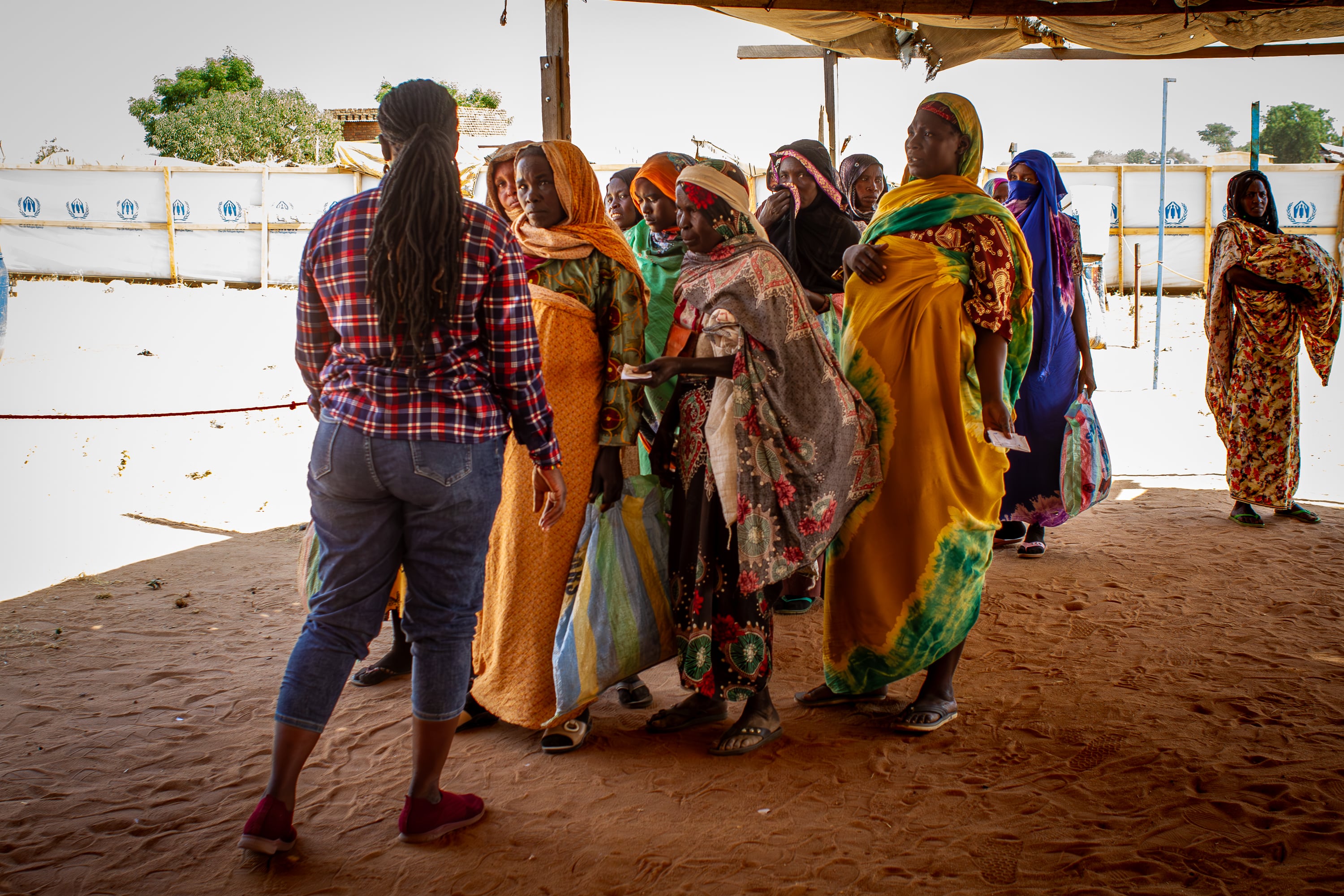 Sexo a cambio de ayuda: Médicos Sin Fronteras despide a 18 trabajadores por abusar de refugiadas sudanesas en Chad 