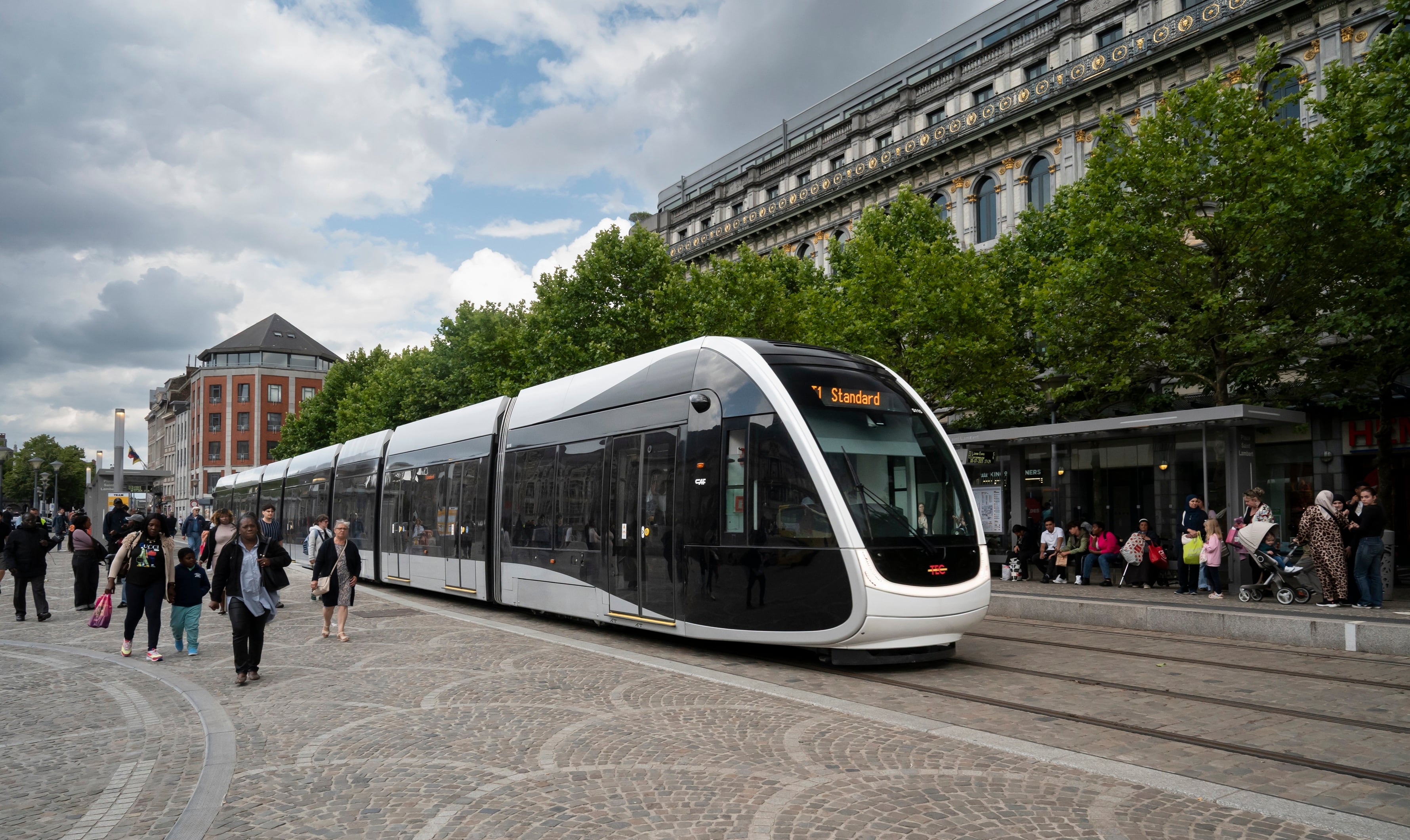 Tranvía de CAF en Lieja (Bélgica).