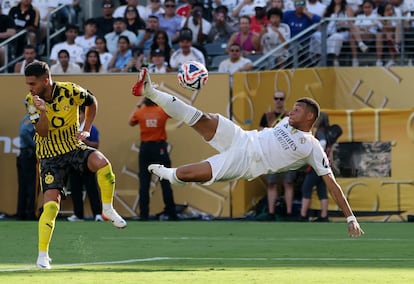 Kylian Mbappé marca el tercer gol del Madrid este sábado.