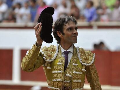 Jos&eacute; Tom&aacute;s, durante la tercera corrida de la Feria de San Juan y San Pedro de Le&oacute;n, en junio de 2014.